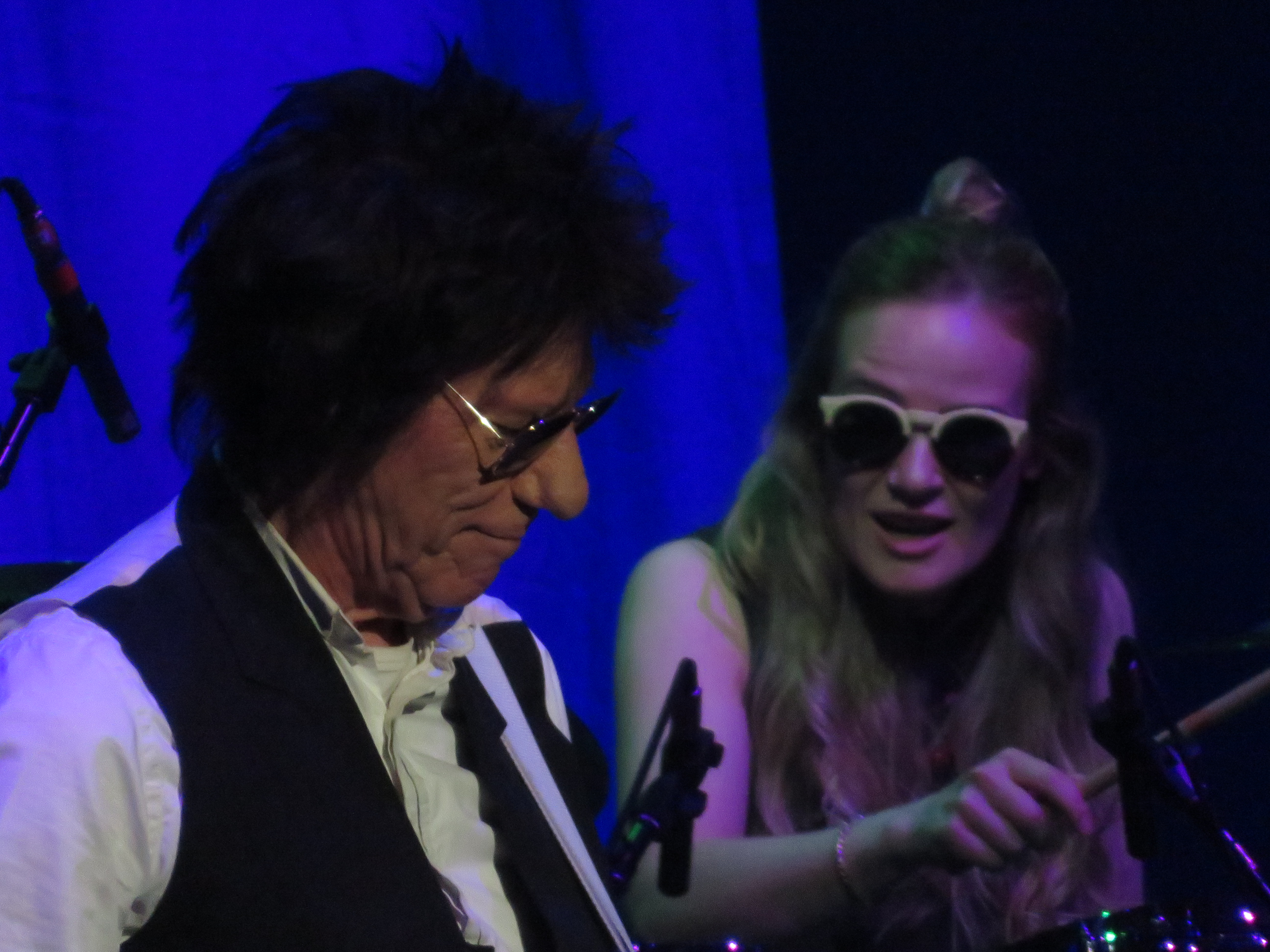 JeffBeckJohnnyDepp2022-10-17MeridianHallTorontoCanada (13).JPG